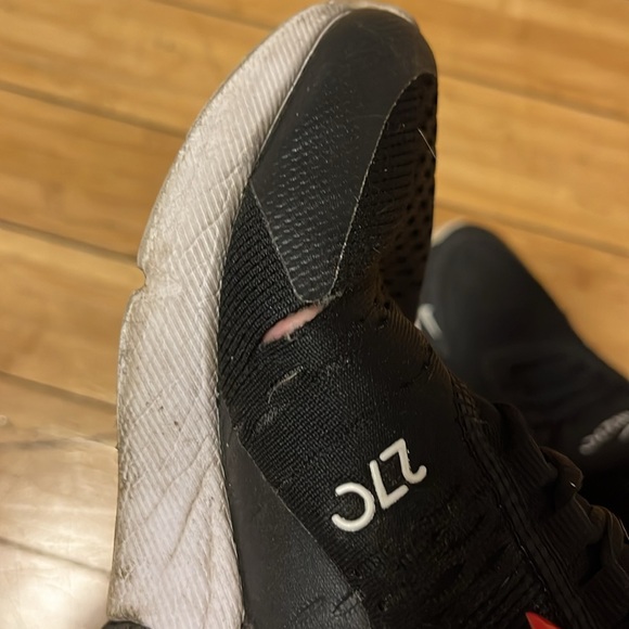 Nike Air Max 270 - Picture 7 of 8